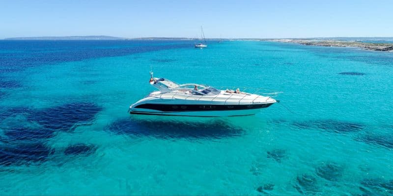 Location de bateau - Azimut Atlantis 47 (Motorboat)