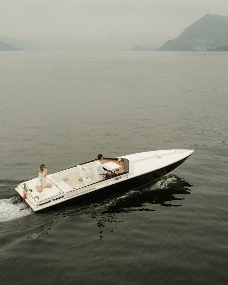 Cigarette 28 ss (Motorboat)