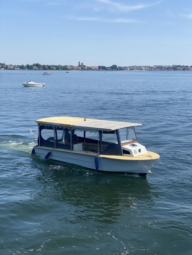 Tagescharter Barkasse (Barge)