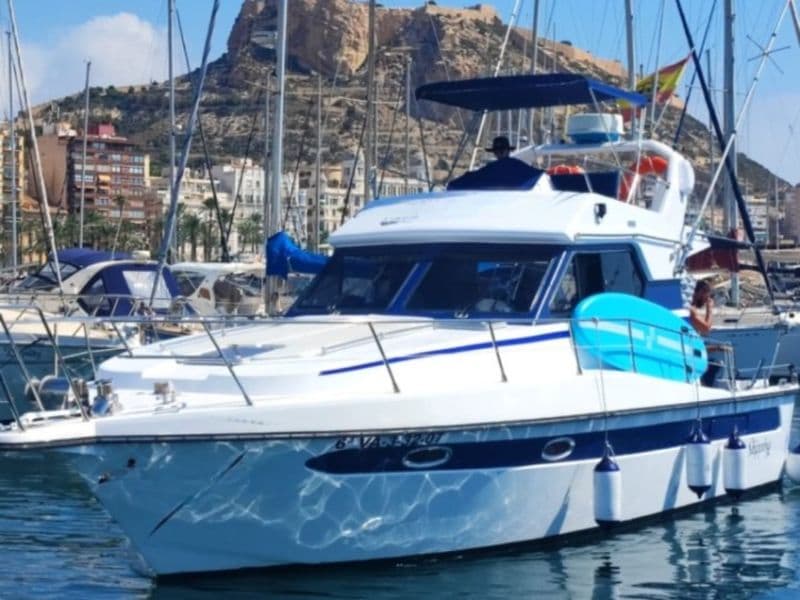 Doqueve 360 (Motorboat)