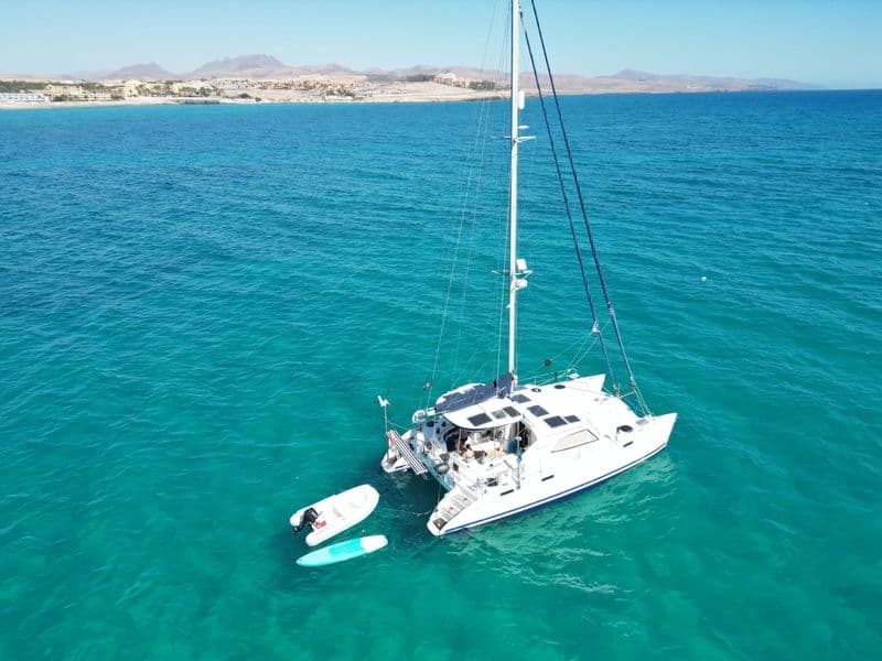 Broadblue 385  (Multihull)