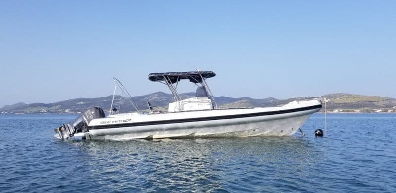 Location de bateau - Great White 10M Faethon 900 (Semi-rigid)