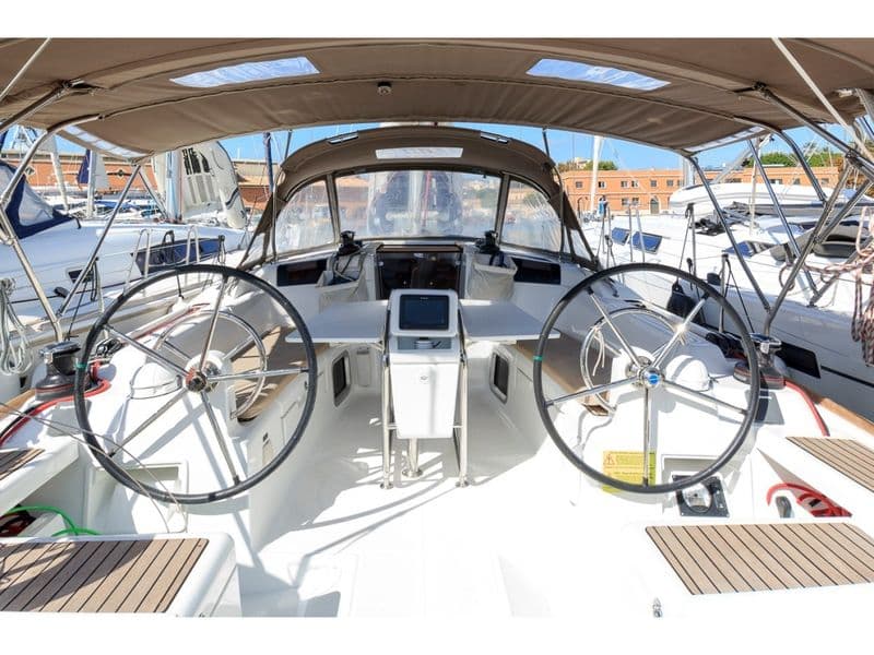 Jeanneau Sun Odyssey 419 (Sailboat)