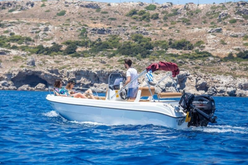 Karel Paxos 170 (Motorboat)