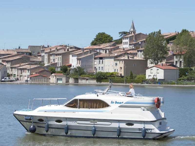 Le Boat Countess (Motorboat)