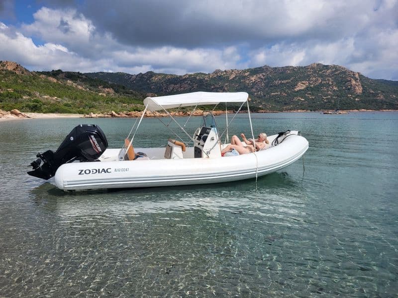 Zodiac Medline (Semi-rigid)