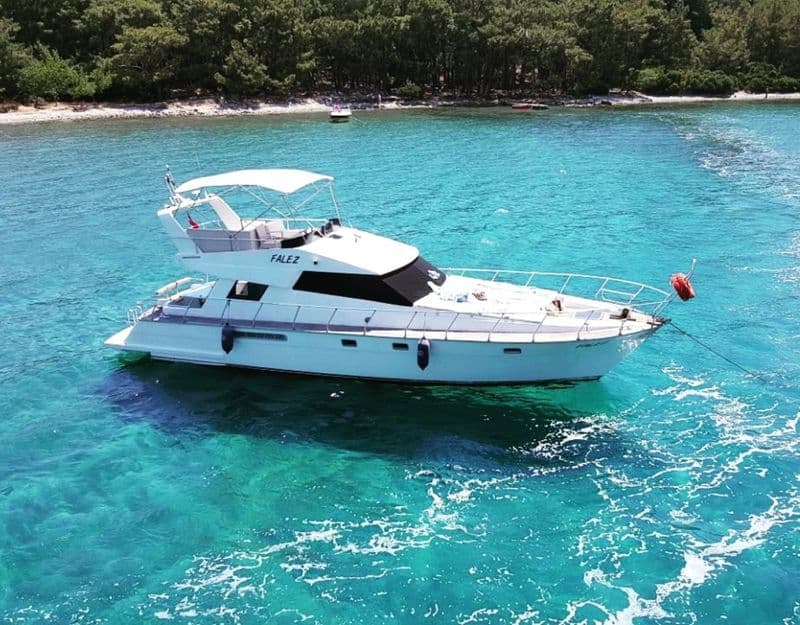 Local Production 92 (Motorboat)