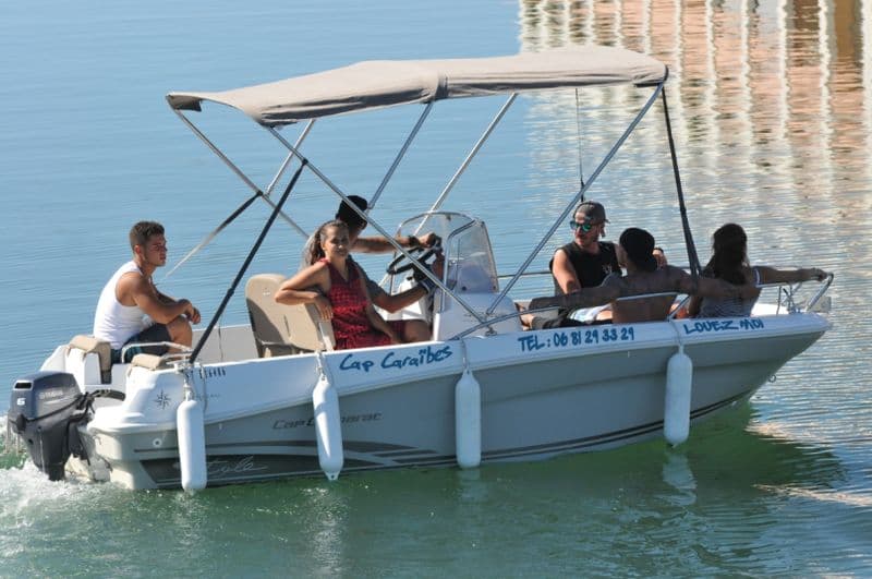 Jeanneau Cap Camarat 5.1 CC (Motorboat)