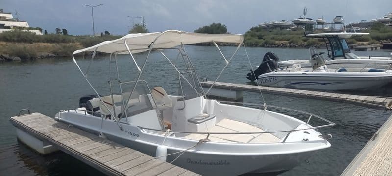 Ultramar Ultra 500 (Motorboat)