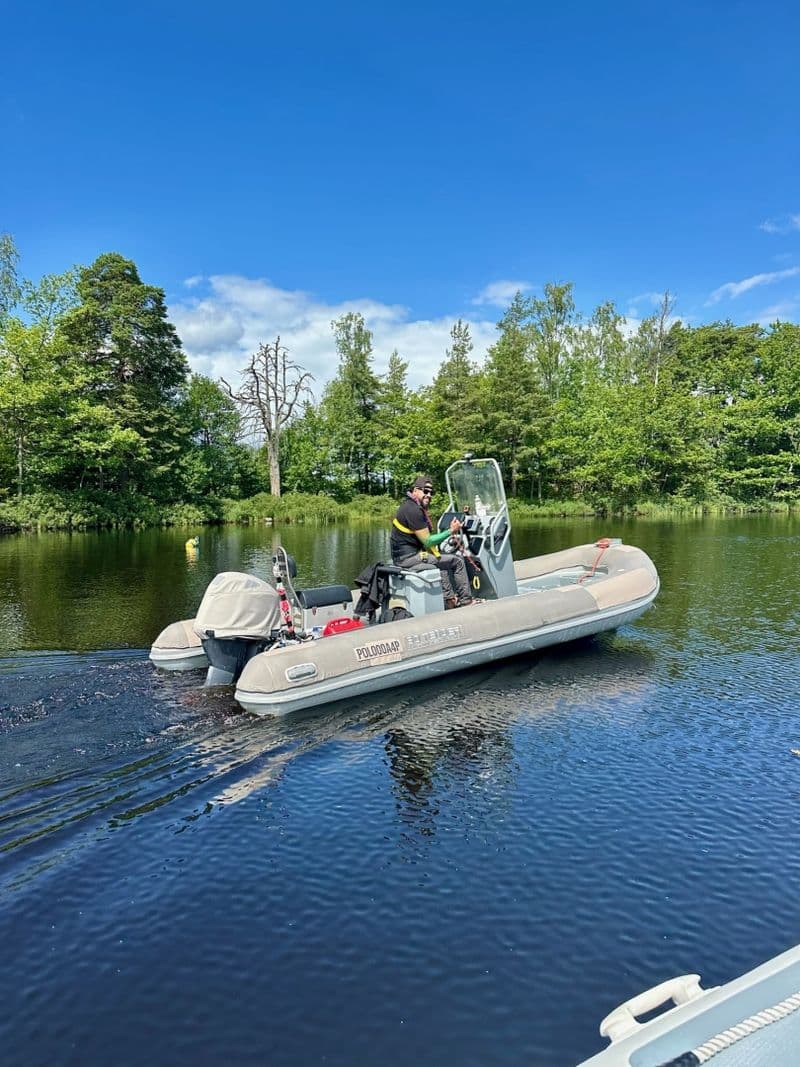 3D Tender Stealth RIB 550 (Semi-rigid)