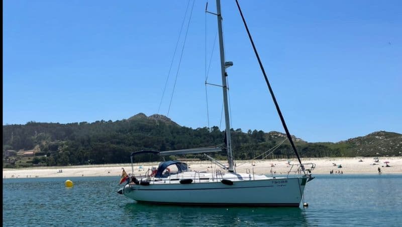 Bavaria 38 Holiday (Sailboat)