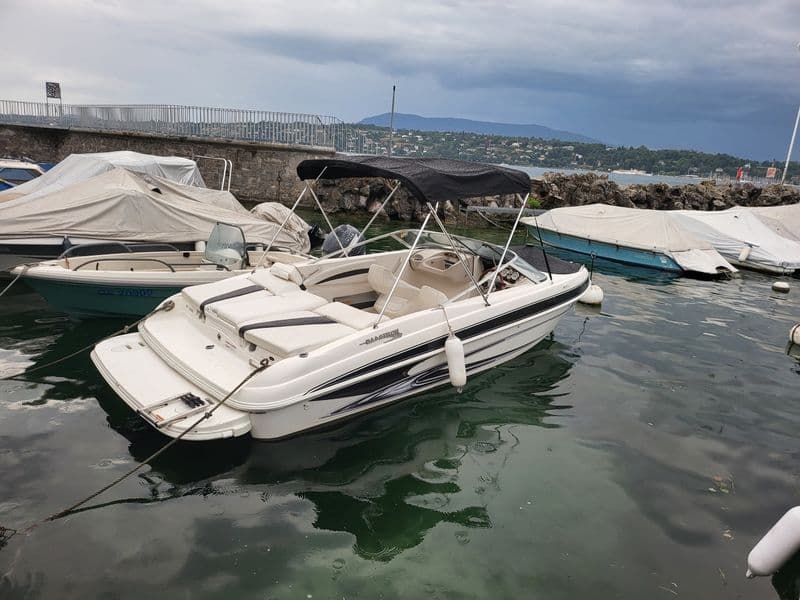 Glastron GT 205 (Motorboat)