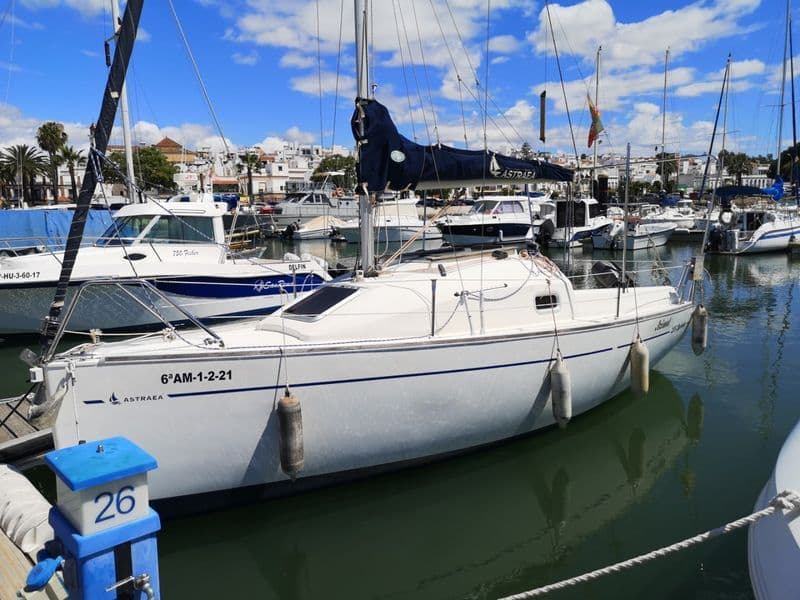 Astraea 235 (Sailboat)