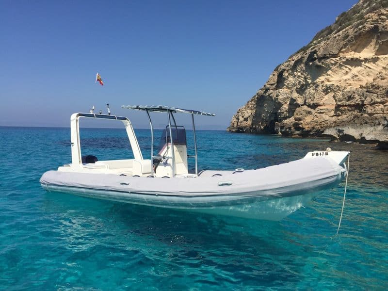 Master 730 DIVING (Semi-rigid)