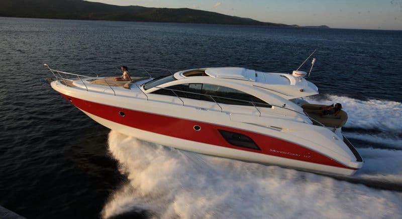 Bénéteau Monte Carlo 47 Sport Top (Motorboat)