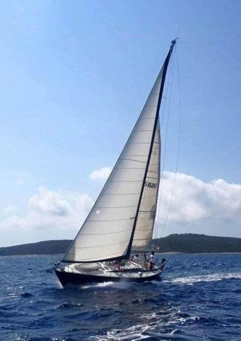 Morgante 45 (Sailboat)