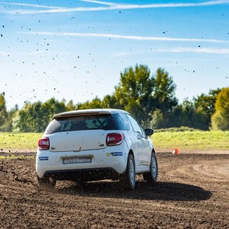 Stage de Pilotage Rallye sur le Circuit Terre d'Issoire