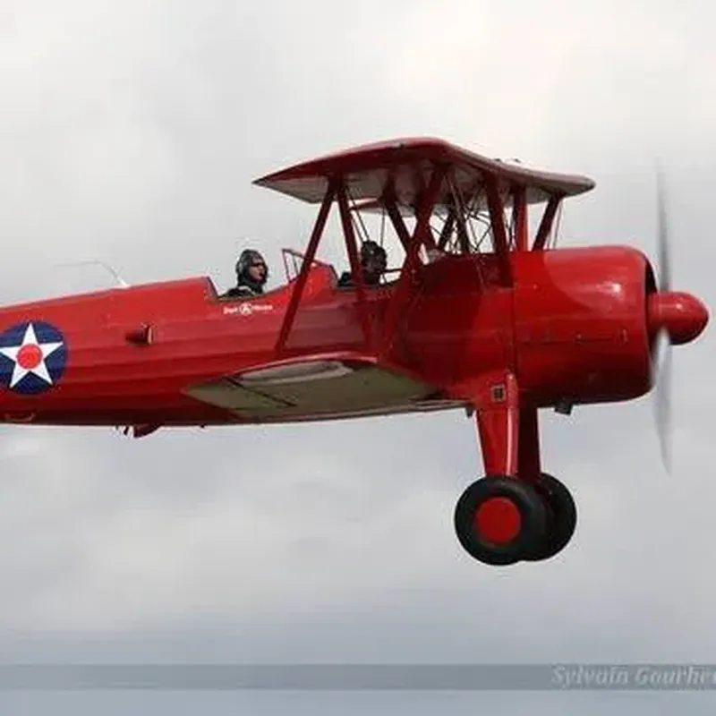 Initiation à la Voltige sur Avion de Légende à Rennes