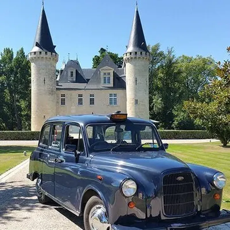 Circuit Œnologique en Taxi Anglais à Bordeaux
