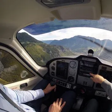 Initiation au Pilotage d'Avion Electrique à Annecy