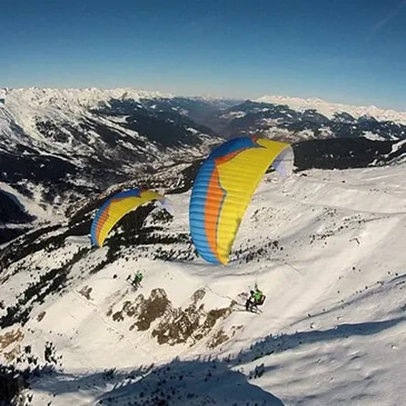 Baptême en Parapente à Ski à Méribel