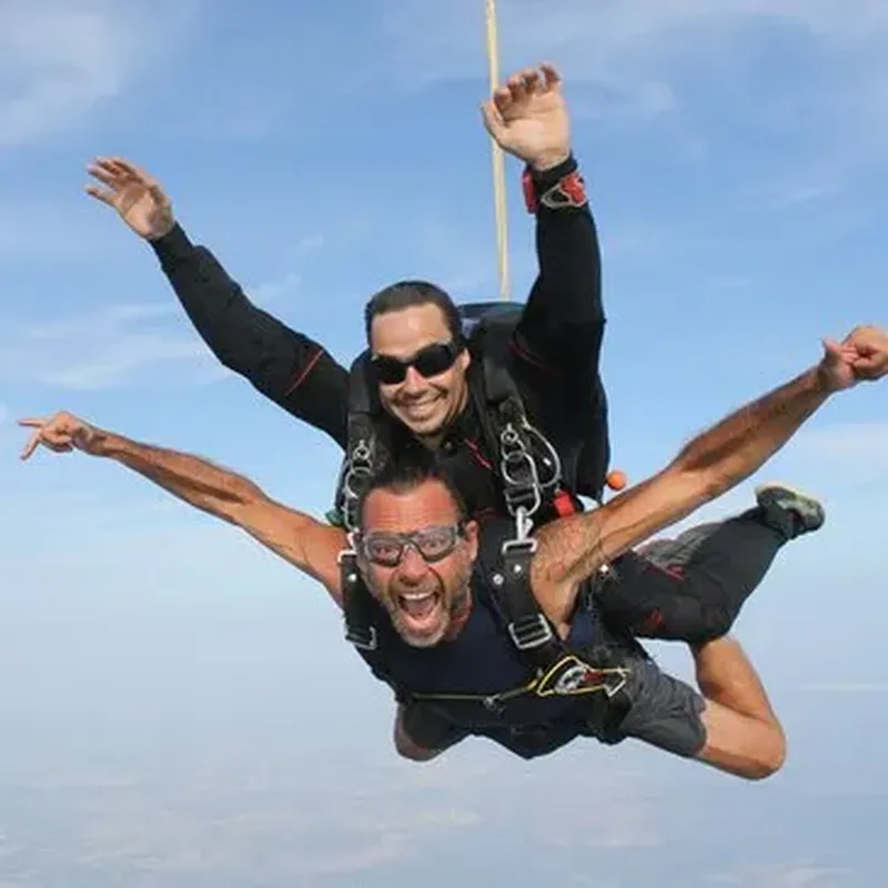 Week-end Saut en Parachute Tandem près de Narbonne