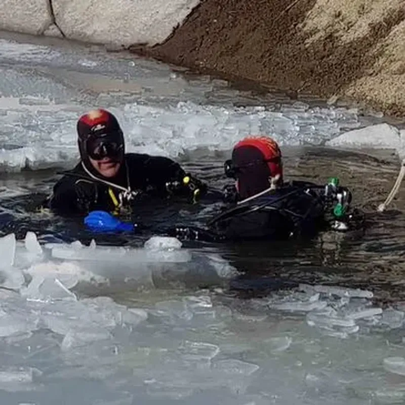 Baptême de Plongée sous Glace à La Quillane