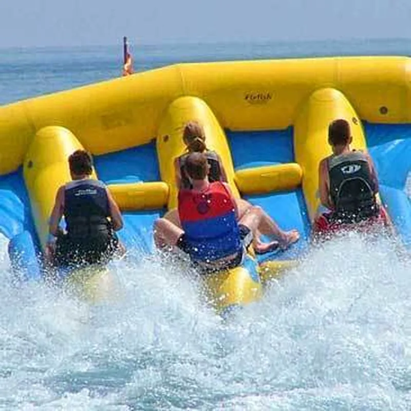 Bouées tractées à Sète