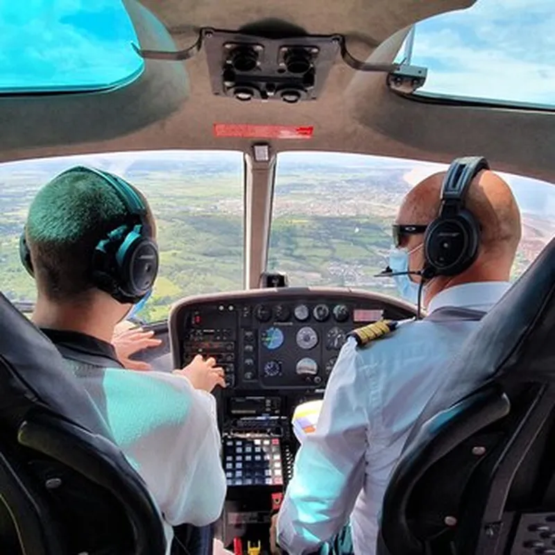Baptême en Hélicoptère à Deauville - Survol Côte Fleurie