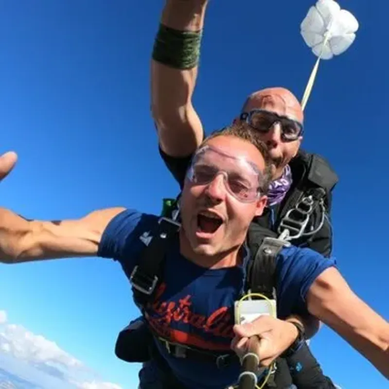 Saut en Parachute Tandem près de Rambouillet