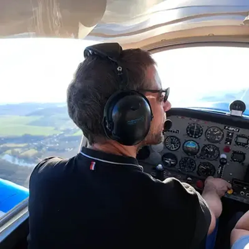 Vol d'Initiation au Pilotage d'Avion près de Fontainebleau