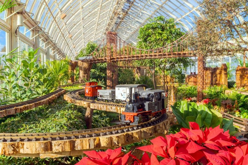 Jardin botanique de New York : Train de Noël