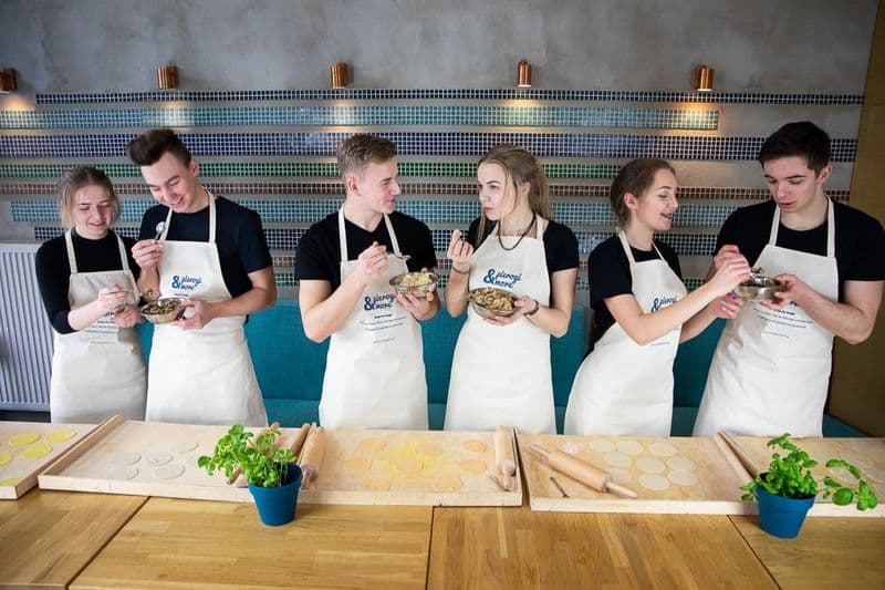 Cours de cuisine sur les boulettes polonaises avec dégustation de liqueurs