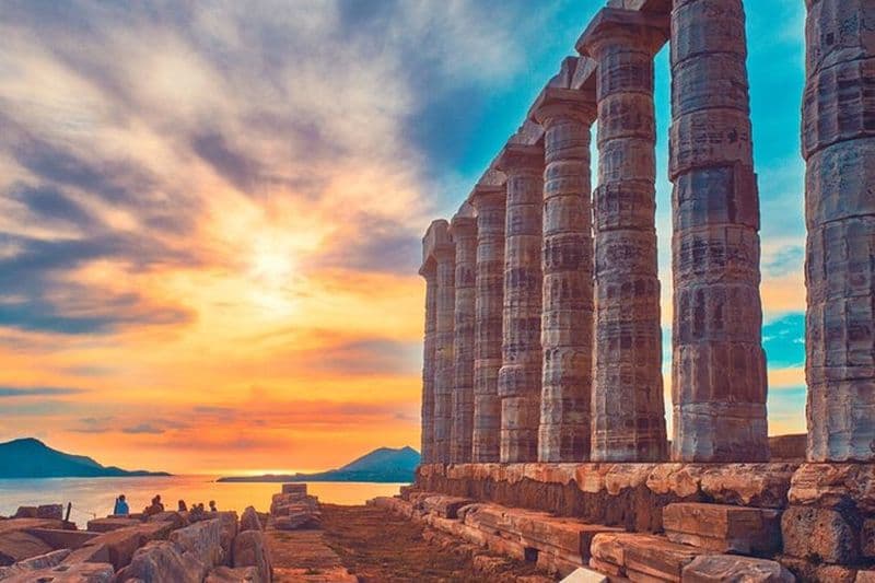 Visite privée en voiture et randonnée à Athènes