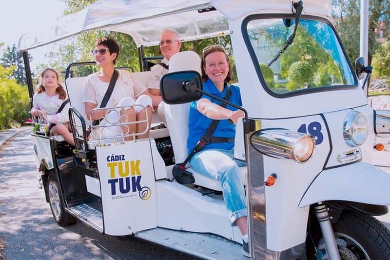 Billet Visite en tuk-tuk de Cadix avec audioguide