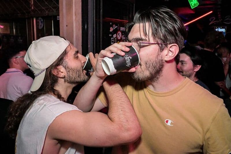 Pub Crawl du samedi soir pour les professionnels à Athènes, Grèce