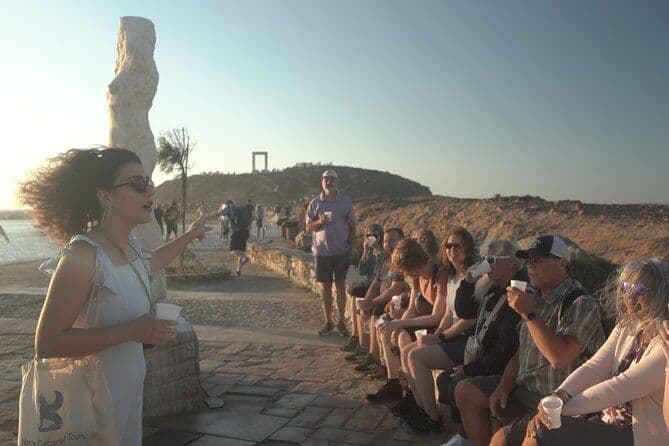 Visite privée à pied de la vieille ville de Naxos et Portara avec guide expert