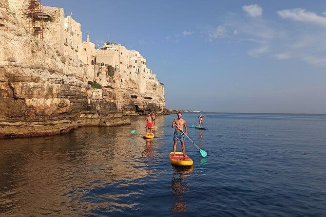 SUP à Polignano : visites guidées ou location libre