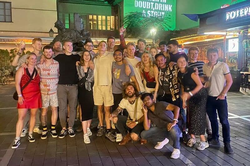 Zagreb Pub Crawl 1Hour of Unlimited Drinks Club Entrée