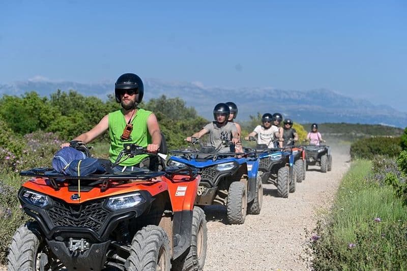Excursion en quad hors route sur l'île de Čiovo