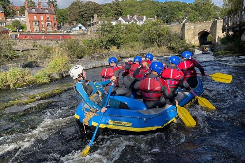Expérience de rafting en eaux vives sur la rivière Dee à Llangollen