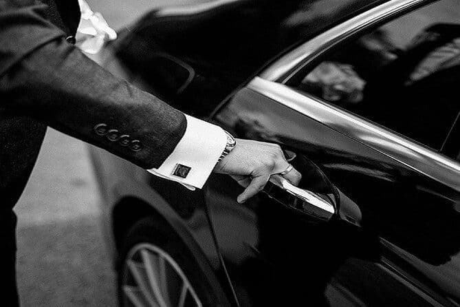 Transfert Privé depuis l’Aéroport de Nice en Taxi Antibes