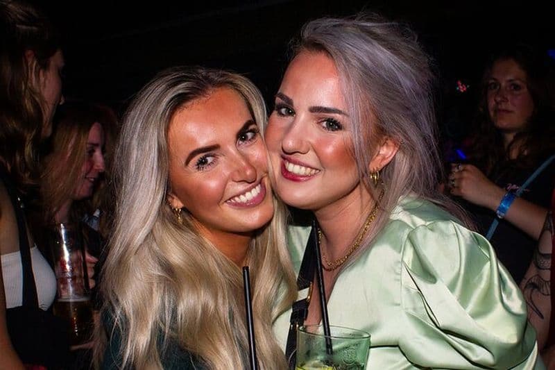 Stockholm : Le Pub Crawl Original avec Shots + Accès VIP Club