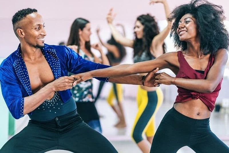 Cours de danse latine Bachata et Salsa