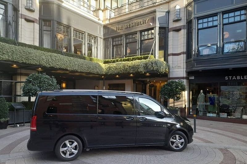 Transferts Aéroport de Dublin: Transfert de luxe de/vers DUB par véhicule