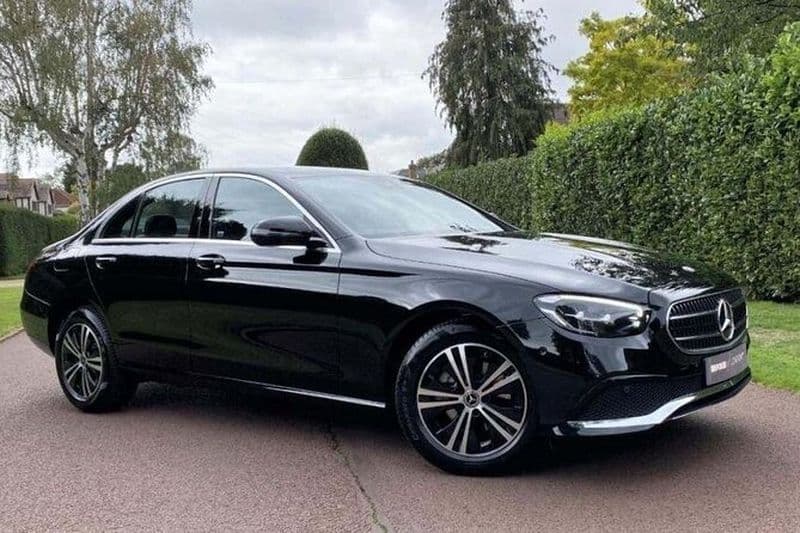 Transfert d'arrivée de l'aéroport de Francfort FRA à Francfort en berline