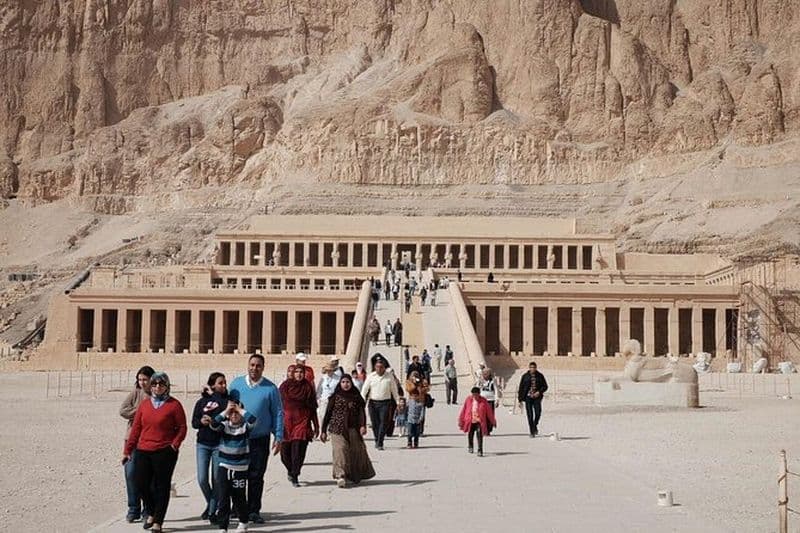 Excursion privée d'une journée à Louxor au départ du Caire en avion