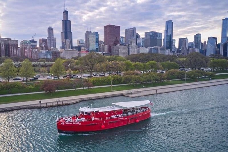 Croisière historique et architecturale sur la rivière et le lac Chicago Fireboat