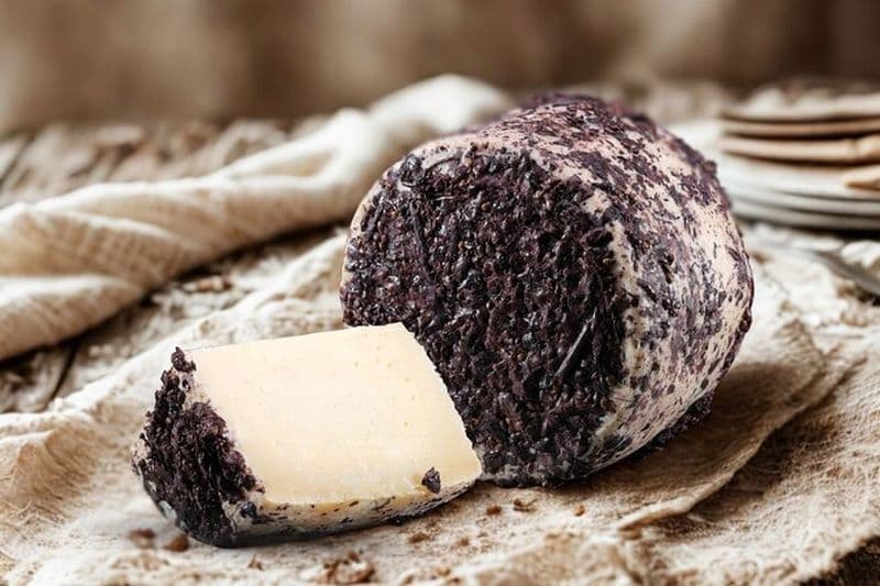 Pattada : Visite d'une fromagerie avec dégustation artisanale de fromage