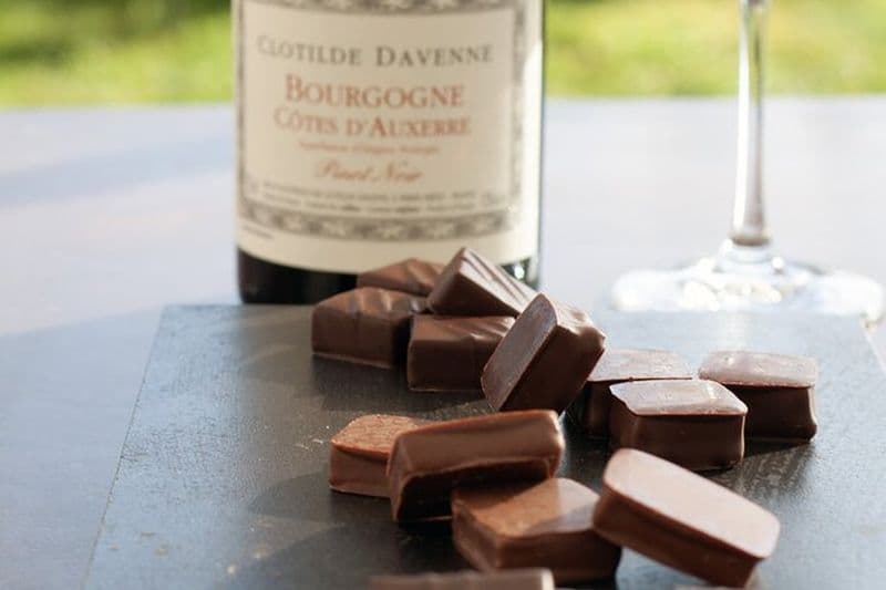 Dégustation accords vins et chocolats à Chablis.